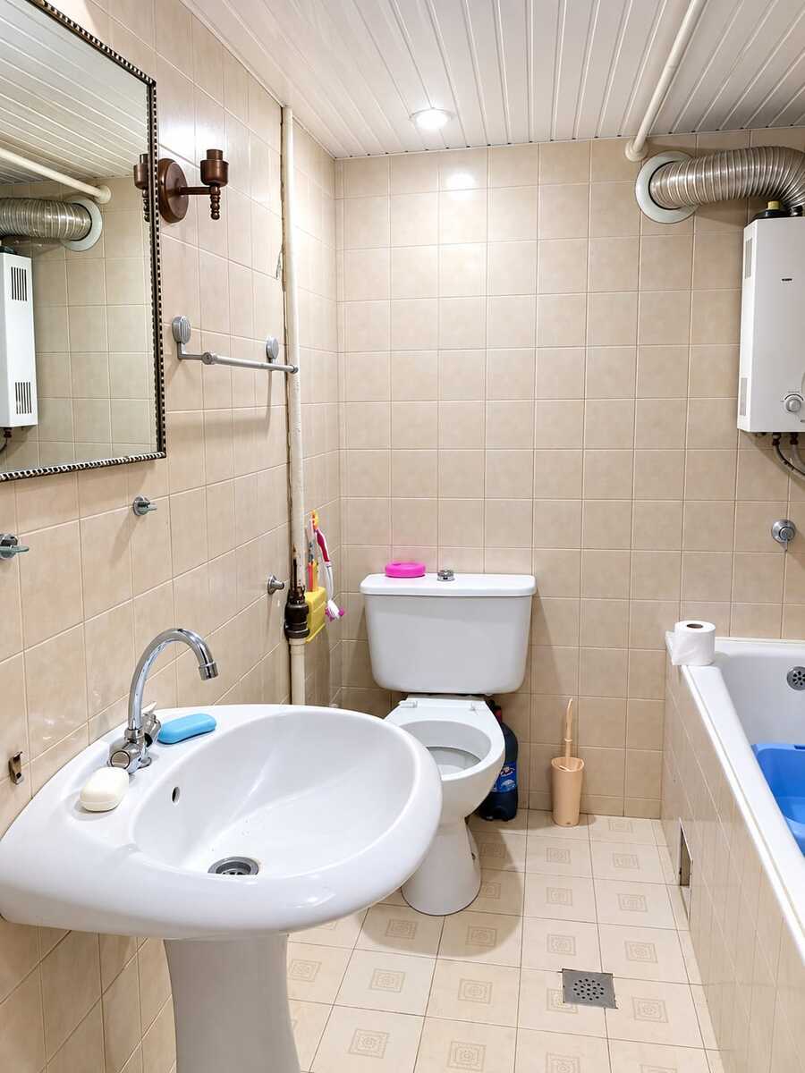 Satılır 2 otaqlı köhnə tikili 45 m² — Mənzil, Bakı (4)