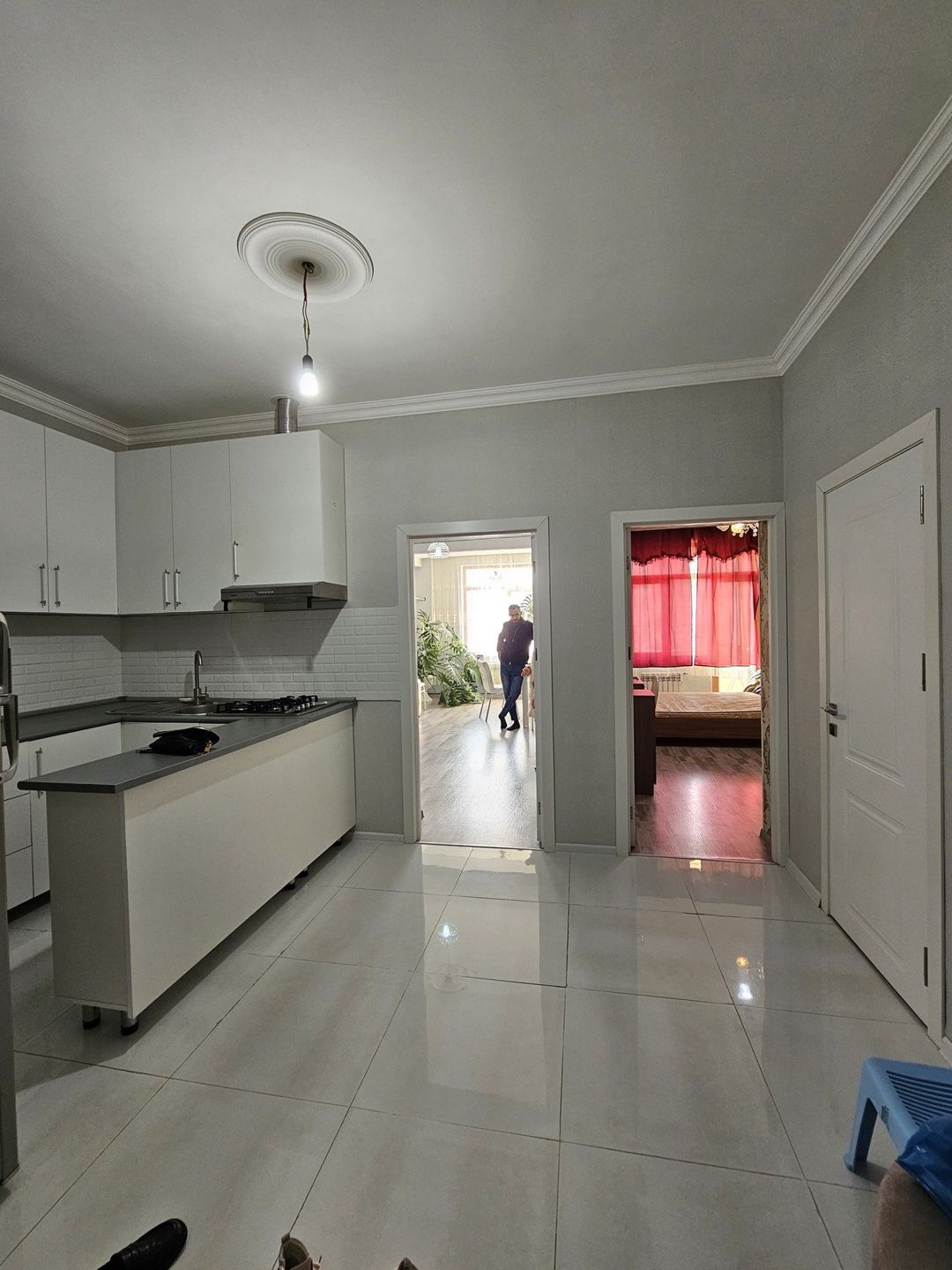 İcarəyə verilir 2 otaqlı yeni tikili 77 m² — Mənzil, Bakı (8)