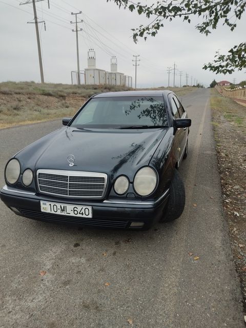 Mercedes E 280, 2.8 L, 1996 il, 434 300 km — Gəncə
