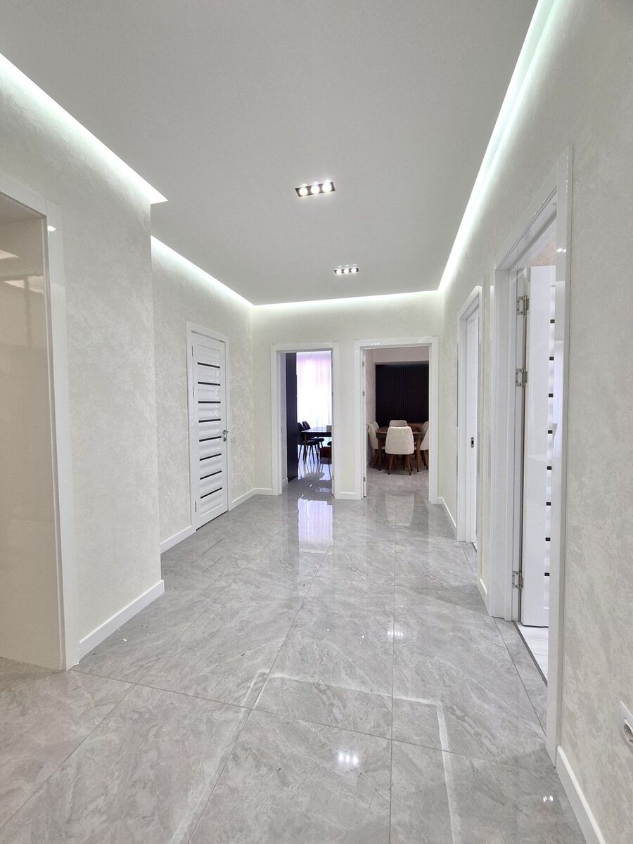 İcarəyə verilir 3 otaqlı yeni tikili 120 m² — Mənzil, Bakı (8)