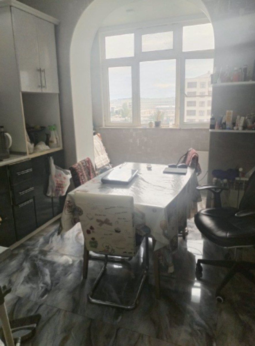 Satılır 3 otaqlı köhnə tikili 75 m² — Mənzil, Bakı (6)