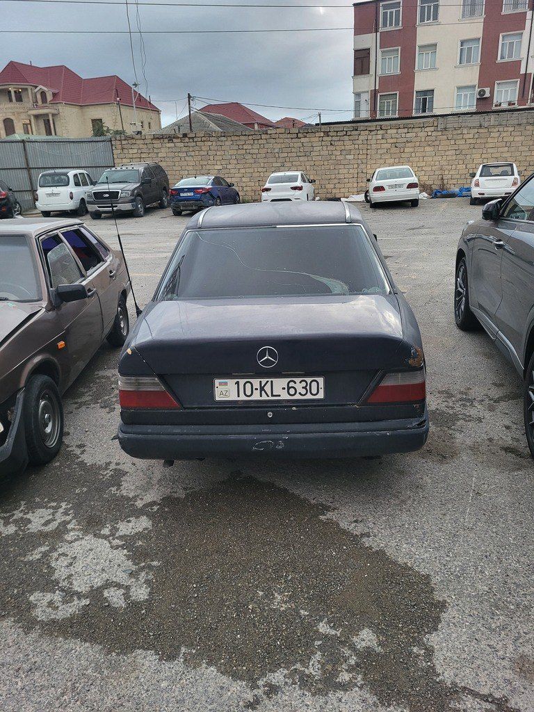 Mercedes 230 E, 2.3 L, 1987 il, 500 000 km 90-XC-646 — Avtomobillər, Bakı (2)