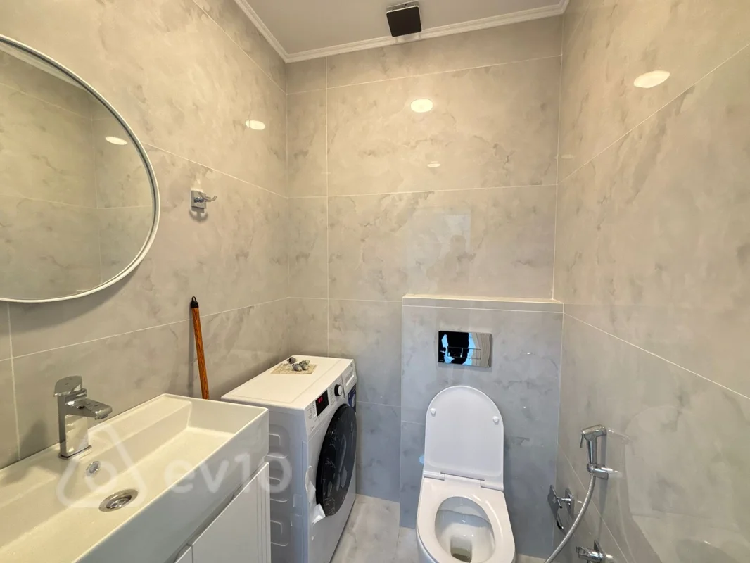 3 otaqlı mənzil, 155 m², Təbriz kucesi — kirayə — Mənzil, Bakı (11)