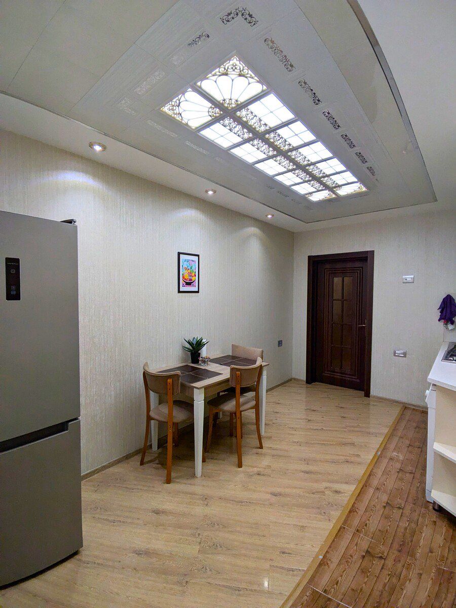 İcarəyə verilir 3 otaqlı yeni tikili 130 m² — Mənzil, Bakı (11)
