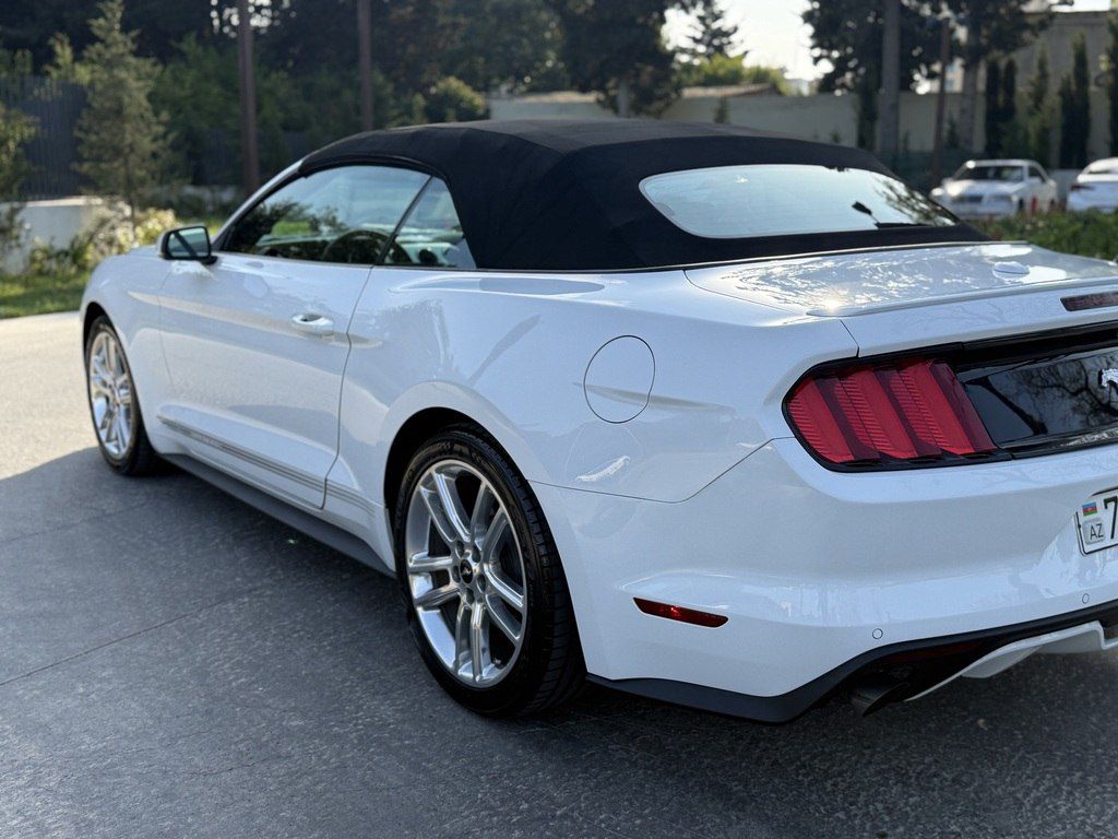 Ford Mustang, 2.3 L, 2017 il, 87 000 km — Avtomobillər, Bakı (10)