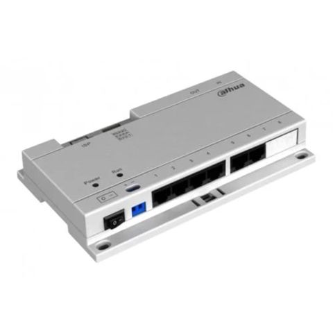 6-Port PoE Switch IP sistemlər üçün — Kompüterlər və noutbuklar
