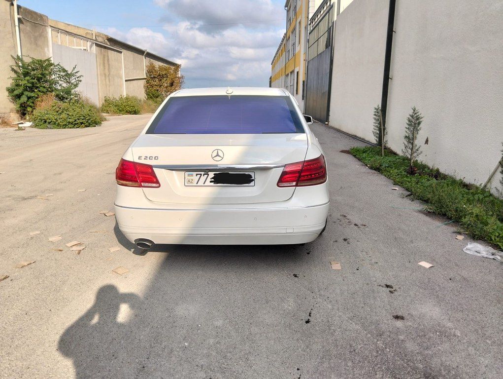 Mercedes E 250, 1.8 L, 2010 il, 265 000 km — Avtomobillər, Bakı (3)