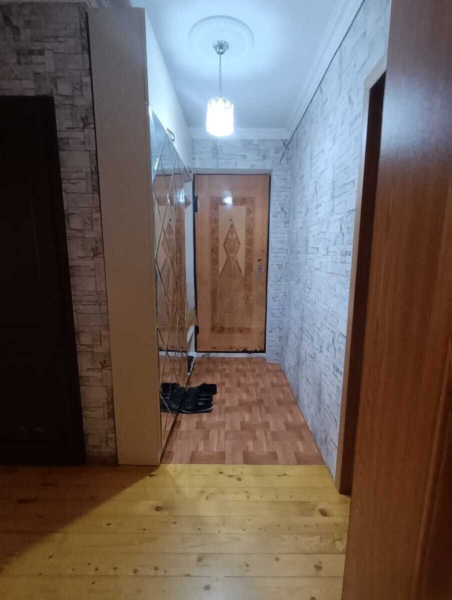 İcarəyə verilir 3 otaqlı köhnə tikili 705 m² — Mənzil, Sumqayıt (9)