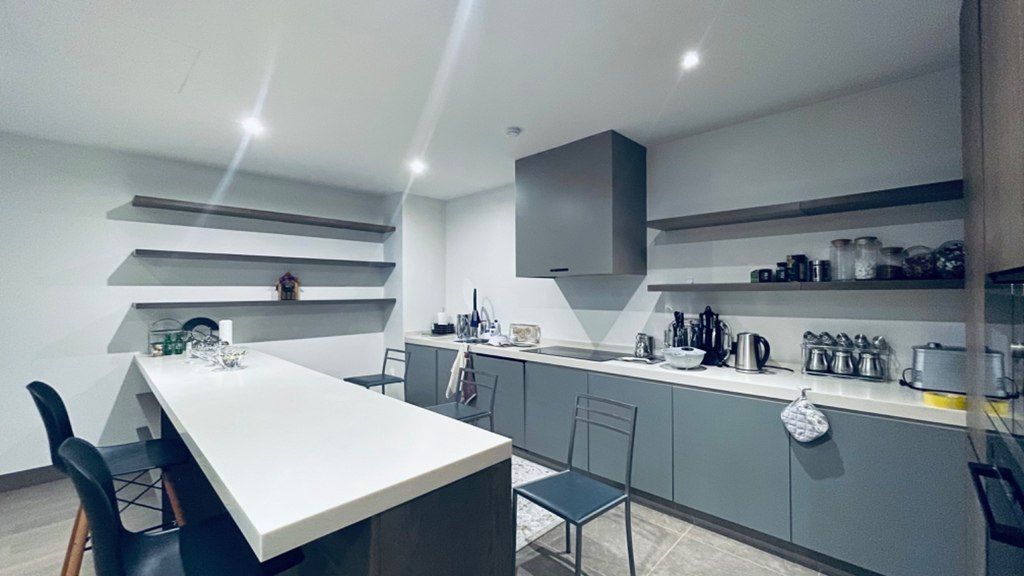 İcarəyə verilir 3 otaqlı yeni tikili 180 m² — Mənzil, Bakı (2)