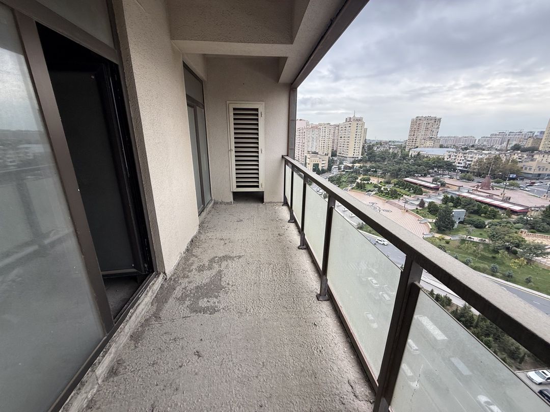 Satılır 4 otaqlı yeni tikili 186 m² — Mənzil, Bakı (12)