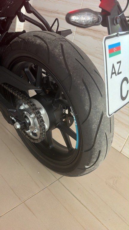 Cfmoto 300 SR-S, 300 sm3, 2023 il, 1 714 km — Motosikletlər, Bakı (3)