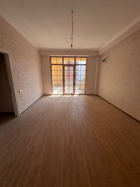 Satılır 2 otaqlı yeni tikili 88 m² — Bakı