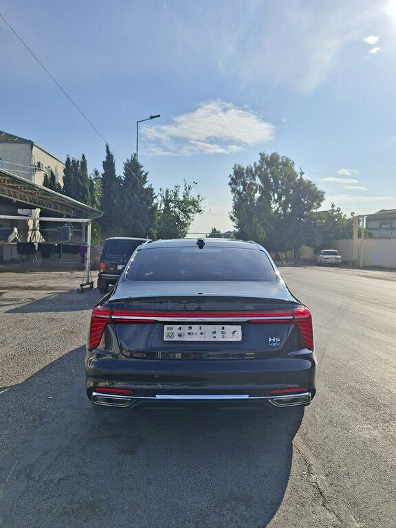 Hongqi H5, 1.5 L, 1.3 kWh, 2023 il, 63 000 km 10-IB-900 — Avtomobillər, Bakı (4)