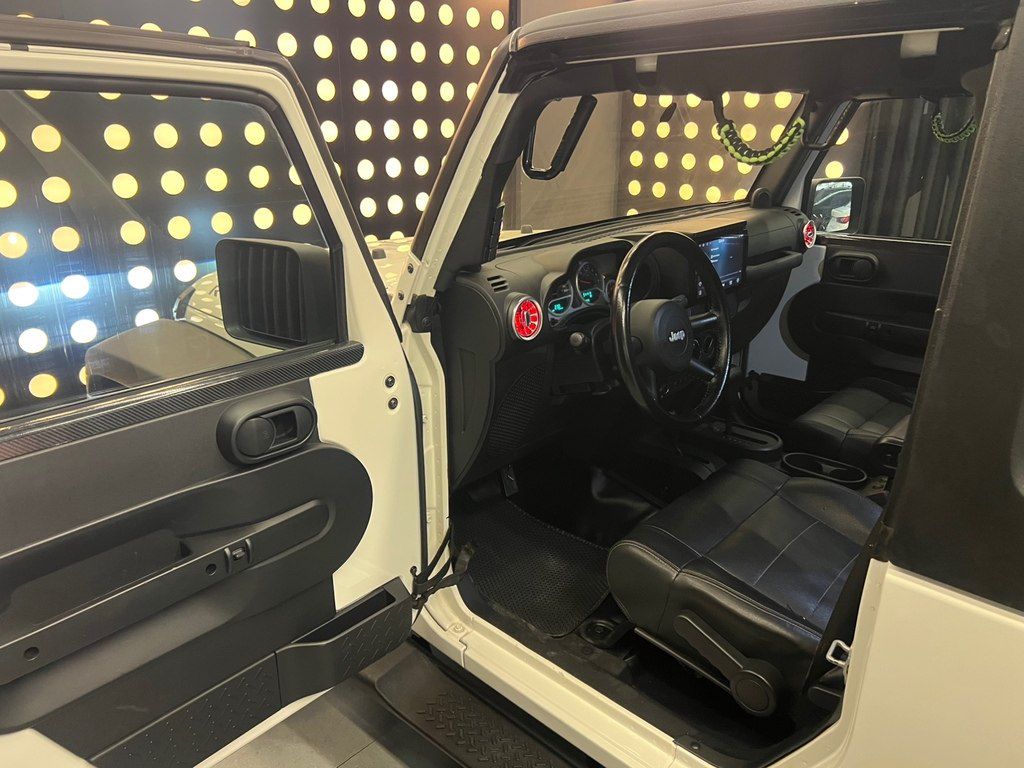 Jeep Wrangler, 3.6 L, 2009 il, 256 000 km — Avtomobillər, Bakı (7)