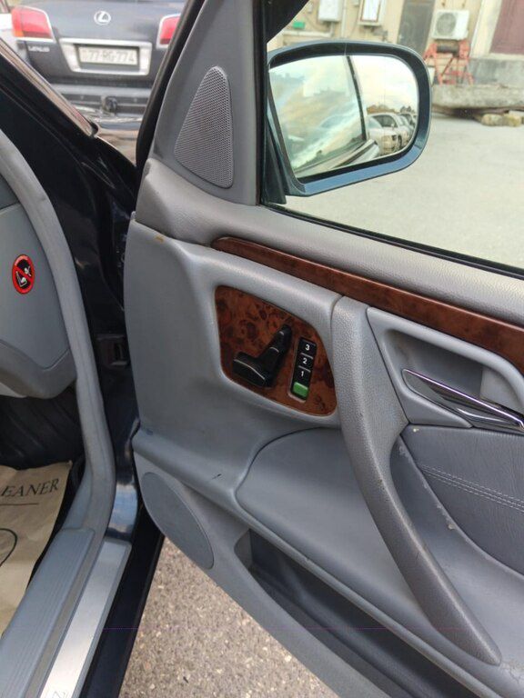 Mercedes E 320, 3.2 L, 2000 il, 395 000 km 99-DV-523 — Avtomobillər, Bakı (10)