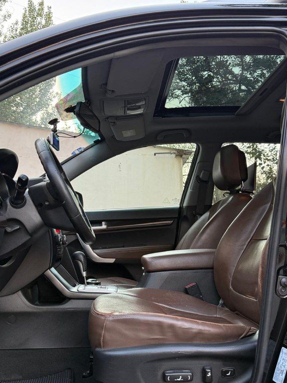 Kia Sorento, 2.2 L, 2011 il, 260 000 km — Avtomobillər, Bakı (11)