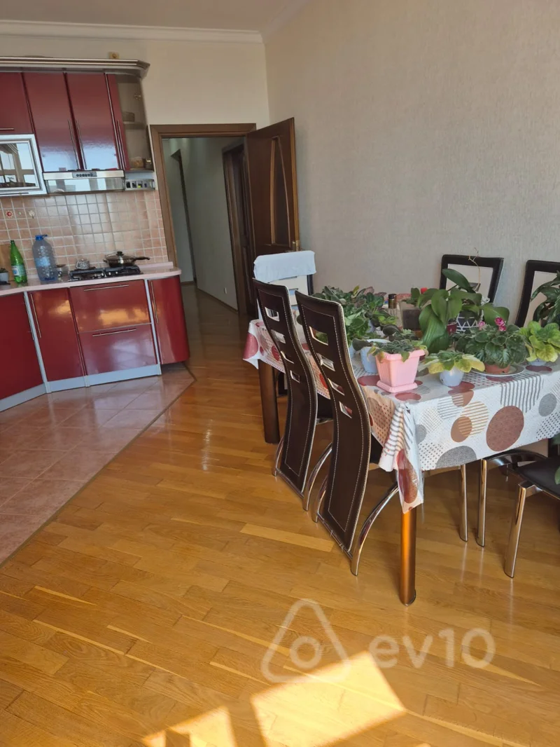 3 otaqlı mənzil, 120 m², Mir Cəlal küçəsi — Mənzil, Bakı (12)