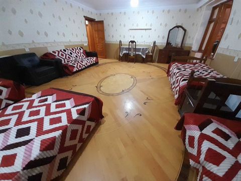 İcarəyə verilir 3 otaqlı köhnə tikili 80 m² — 750 ₼ · Bakı · Mənzil İcarəyə verilir 3 otaqlı köhnə tikili 80 m² — Bakı