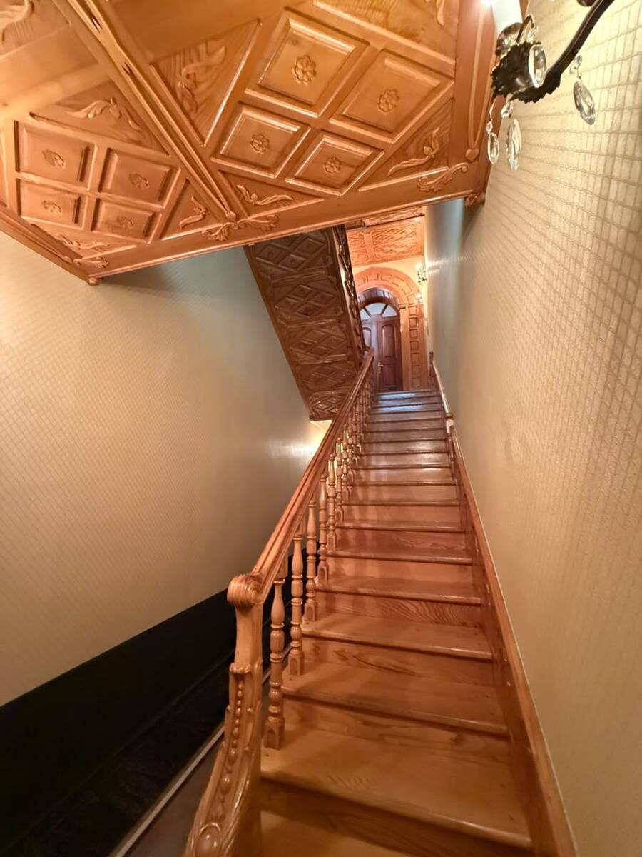 Satılır 13 otaqlı həyət evi/bağ evi 900 m² — Ev, villa, Bakı (12)