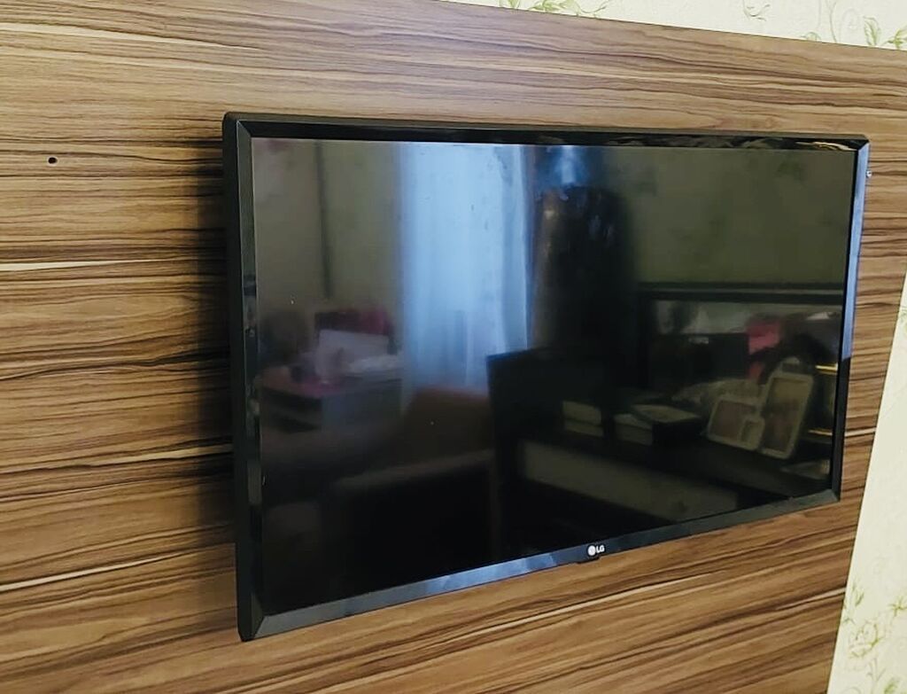 LG LED televizor + pult - Ekran ölçüsü: təxminən 32 düym (divar — Televizorlar, Bakı (2)