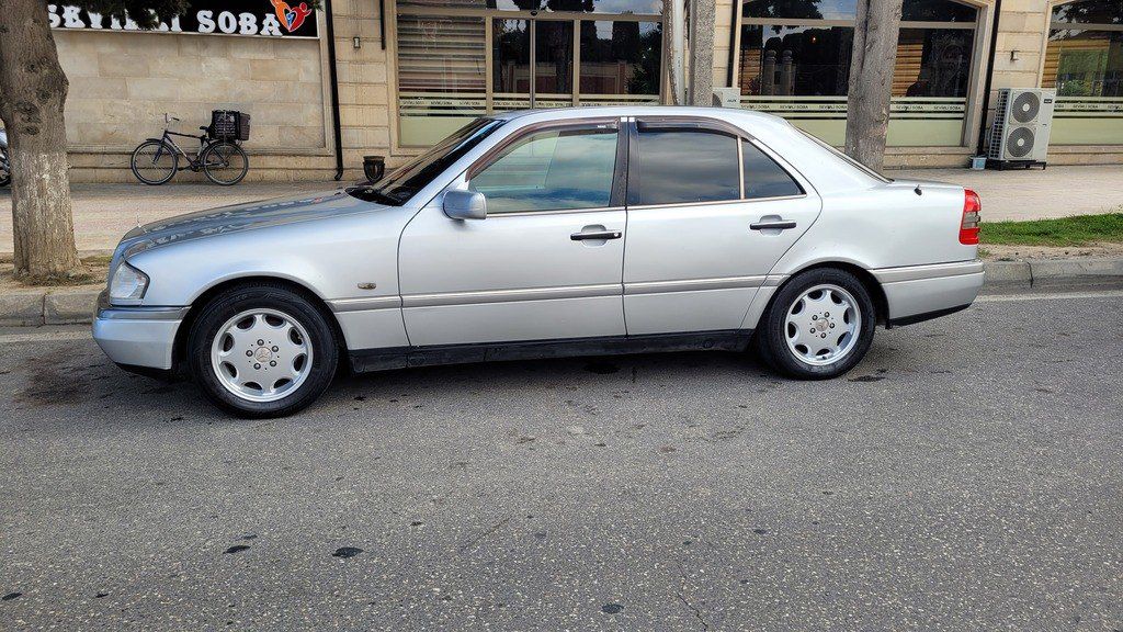 Mercedes C 200, 2.0 L, 1995 il, 320 000 km 90-DO-322 — Avtomobillər, Xaçmaz (5)