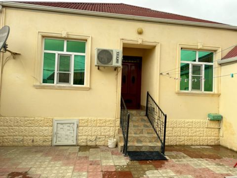 Satılır 3 otaqlı həyət evi/bağ evi 90 m² — Bakı