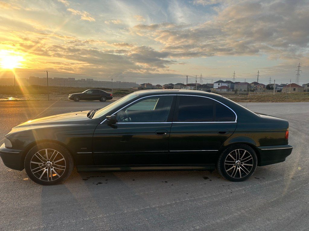 BMW 523, 2.5 L, 2000 il, 335 000 km — Avtomobillər, Bakı (3)