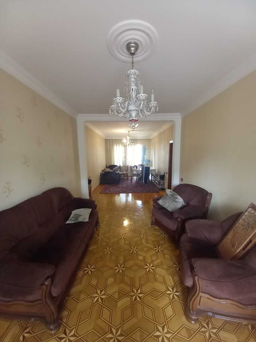 Satılır 5 otaqlı köhnə tikili 115 m² — Mənzil, Bakı (3)