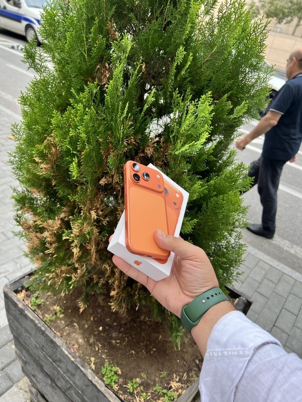IPhone 17 Pro, 256 GB, Narıncı, Zəmanət, Simsiz şarj, Face ID — Apple iPhone, Bakı (4)