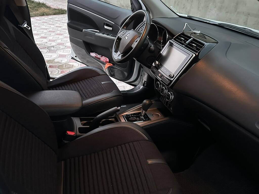 Mitsubishi Outlander, 2.0 L, 2021 il, 80 000 km 72-BB-848 — Avtomobillər, Bakı (12)