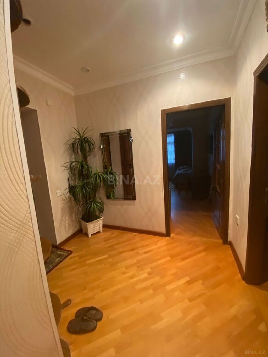 Yasamalda, Dövlət Statistika Komitəsi və İzmir Parkı Yaxınlığında 85 — Mənzil, Bakı (3)