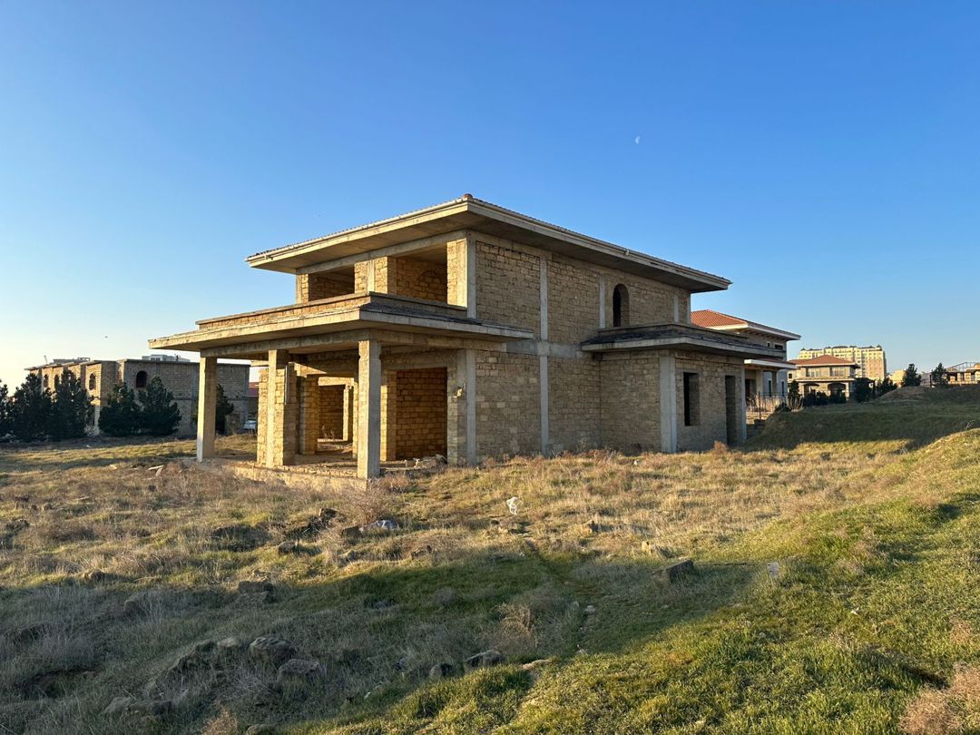 Satılır 8 otaqlı həyət evi/bağ evi 350 m² — Ev, villa, Bakı (3)
