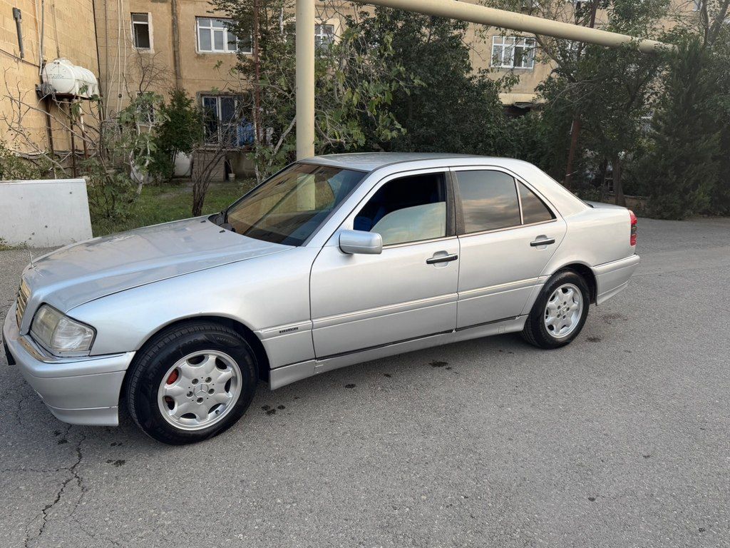 Mercedes C 220, 2.2 L, 1995 il, 420 000 km 10-VC-782 — Avtomobillər, Bakı (8)