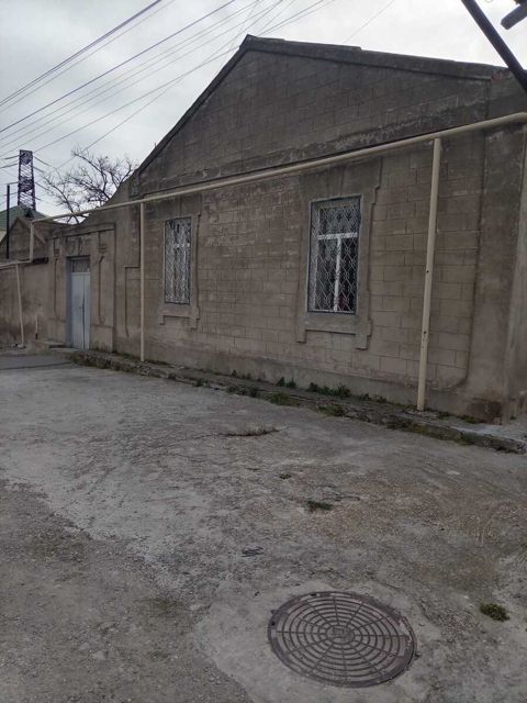 Satılır 3 otaqlı həyət evi/bağ evi 80 m² — Bakı
