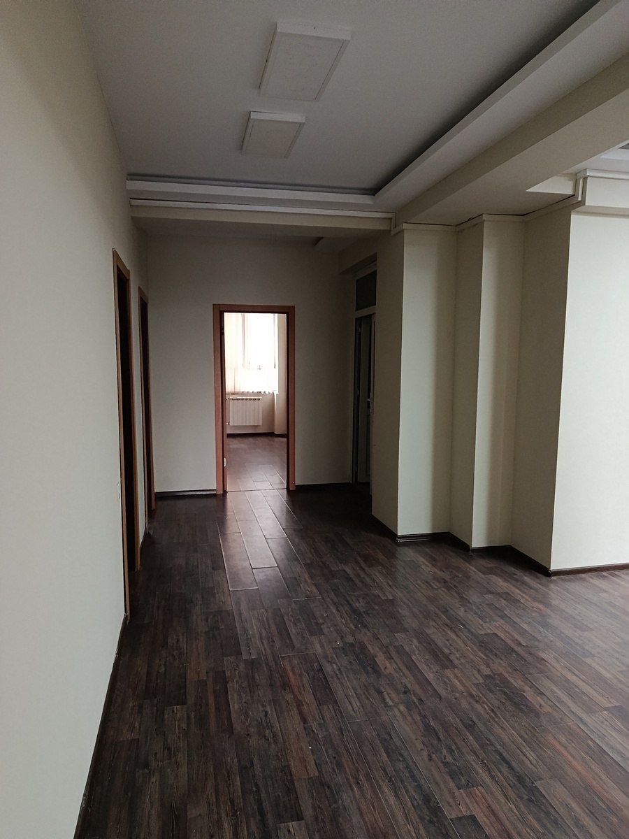İcarəyə verilir 5 otaqlı ofis 236 m² — Ofis, Bakı (4)