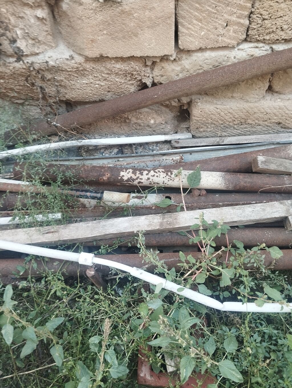 Metall borular və profil dəmir parçaları. 75 torba 50torba — Fəliz məmulatı, Digah (2)