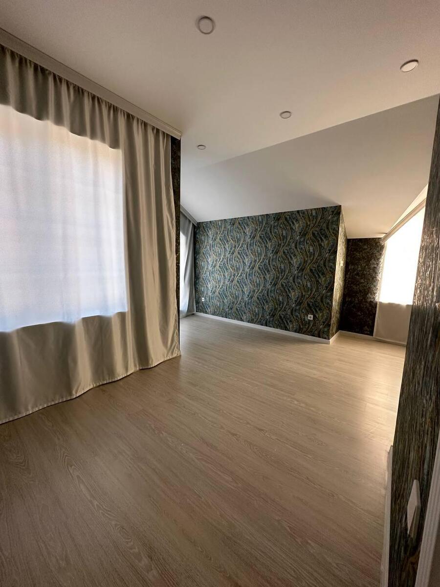 Satılır 4 otaqlı həyət evi/bağ evi 206 m² — Ev, villa, Bakı (10)