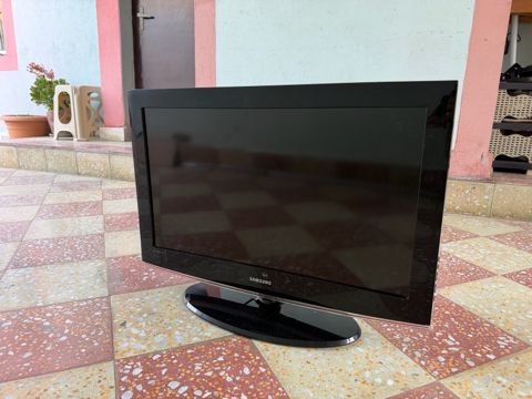 Televizor Samsung — 100 ₼ · Bakı · TV və Video Televizor Samsung — Bakı