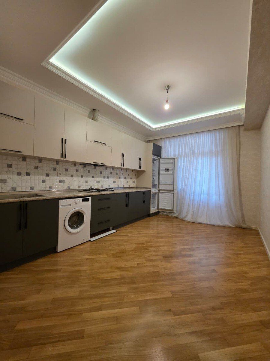 İcarəyə verilir 3 otaqlı yeni tikili 130 m² — Mənzil, Bakı (6)