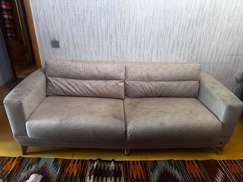 Tek divan, acilan ve bazalidir, 100 azn.Sumqayit nahi) SN E — 100 ₼ · Bakı · Divanlər Tek divan, acilan ve bazalidir, 100 azn.Sumqayit nahi) SN E — Bakı