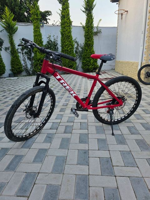 Trek deyil lsil aliciya endirim olacaq — 230 ₼ · Astara · Dağ velosipedləri Trek deyil lsil aliciya endirim olacaq — Astara