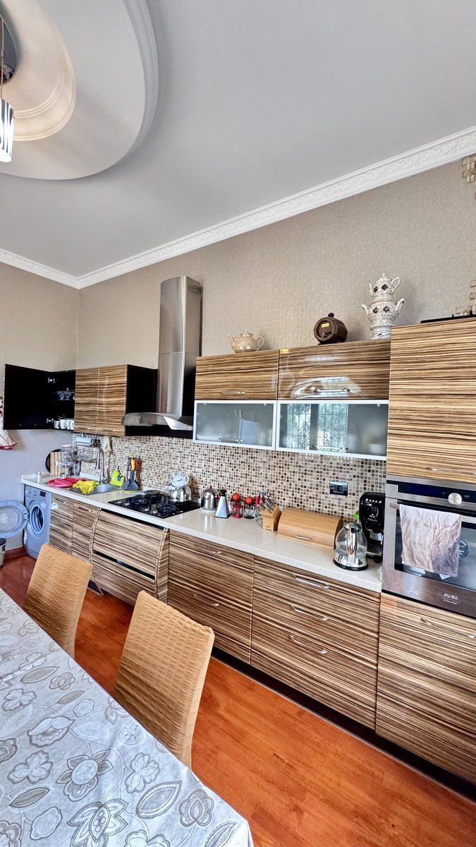 Satılır 8 otaqlı həyət evi/bağ evi 400 m² — Ev, villa, Bakı (12)