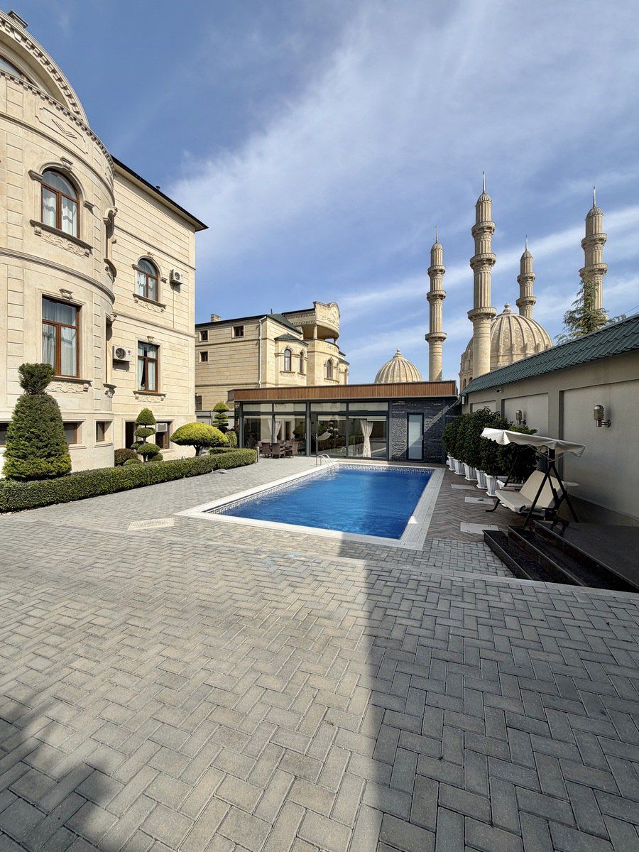 Satılır 7 otaqlı həyət evi/bağ evi 1280 m² — Ev, villa, Bakı