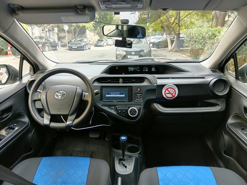 Toyota Aqua, 1.5 L, 0.87 kWh, 2019 il, 190 000 km — Avtomobillər, Bakı (11)