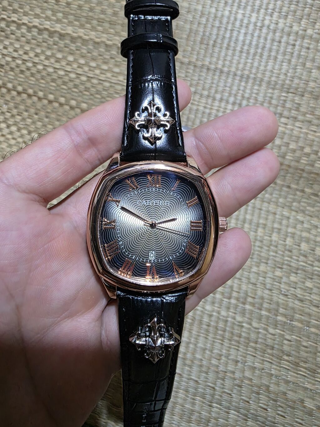 Keyfiyyətli saatlar. Yeni. Cartier və Tissot 12 manat, Orientlər 17 — Qol saatları, Bakı