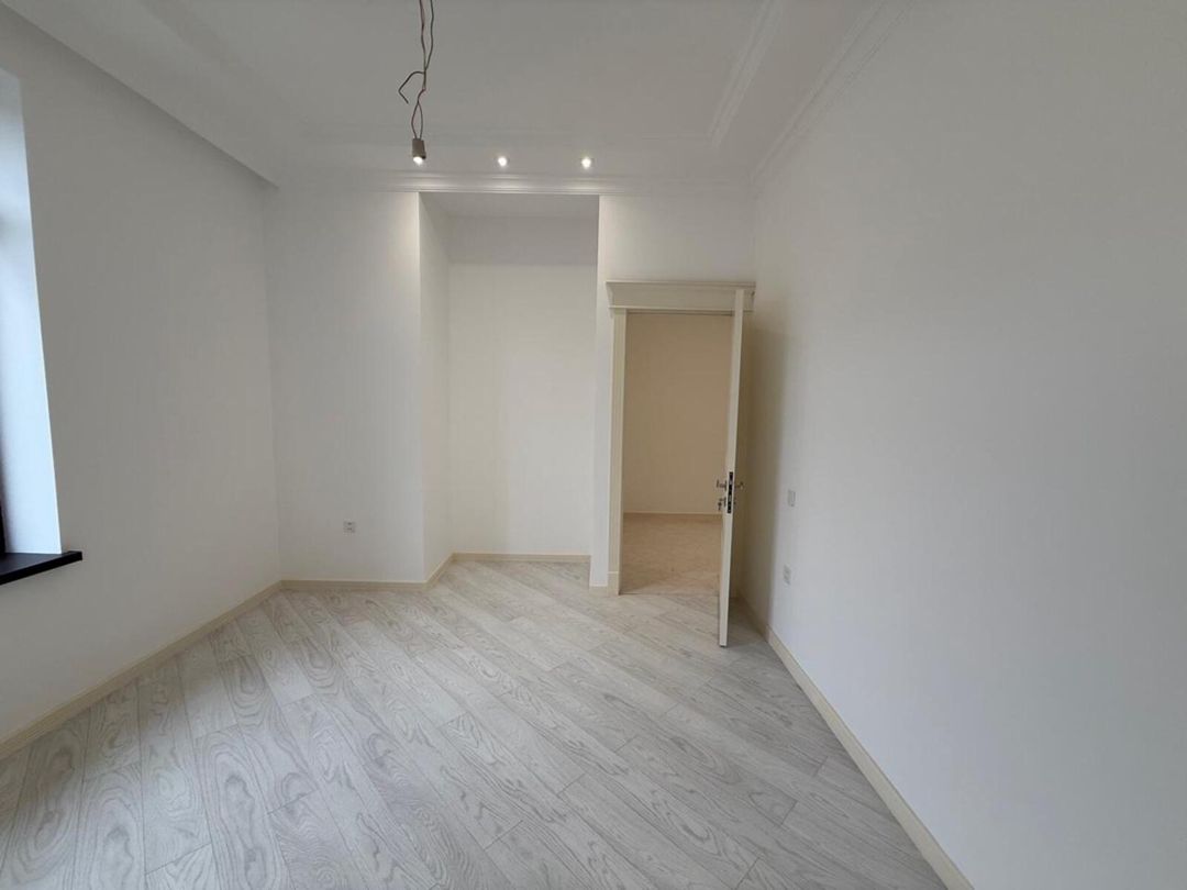 Satılır 6 otaqlı həyət evi/bağ evi 320 m² — Ev, villa, Bakı (11)