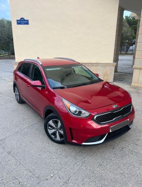 Kia Niro, 1.6 L, 1.56 kWh, 2017 il, 170 000 km — 18 900 ₼ · Sumqayıt · Avtomobillər Kia Niro, 1.6 L, 1.56 kWh, 2017 il, 170 000 km — Sumqayıt