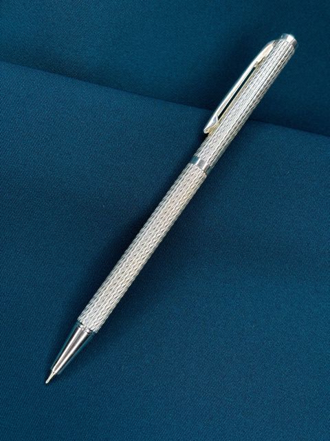 Zərgərlik qələmi QG2662, gümüşü — 236.25 ₼ · Bakı · Zəvaratlar Zərgərlik qələmi QG2662, gümüşü — Bakı