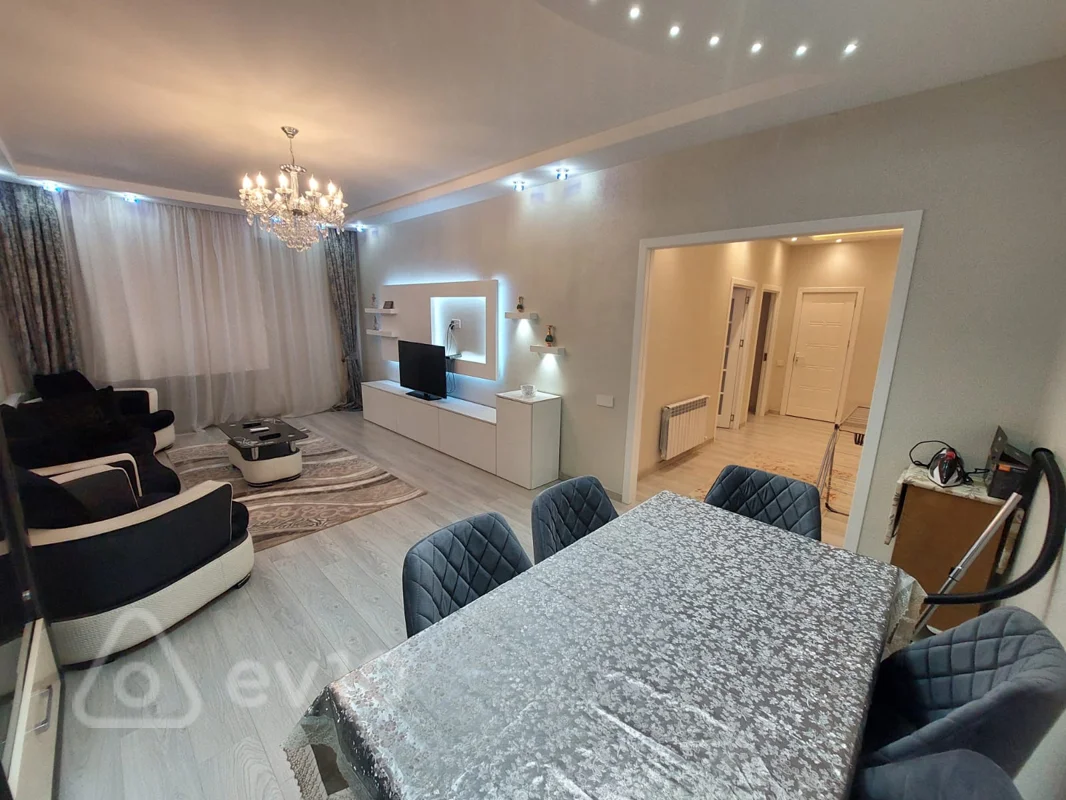 2 otaqlı mənzil, 106 m², Tbilisi Prospekti — kirayə — Mənzil, Bakı (2)