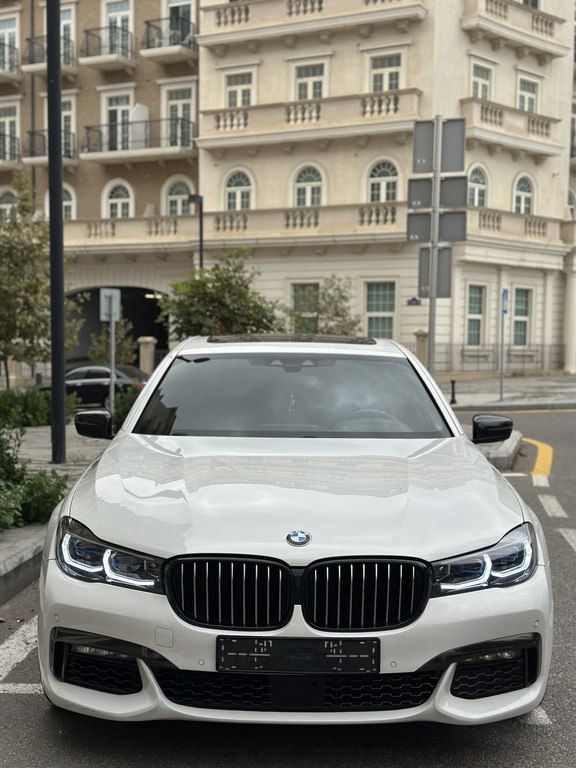 BMW 740, 3.0 L, 2017 il, 170 000 km — Avtomobillər, Bakı (2)